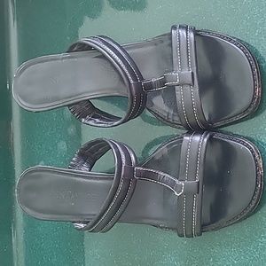 Ann Taylor sandals sz 9